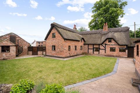 4 bedroom detached house for sale, Packington LE65