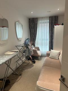 undefined, 2 Bedroom Modern Apartment For Rent in Cityview Point, E14