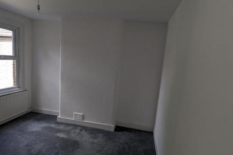 1 bedroom flat to rent, Belmont Road, London N17