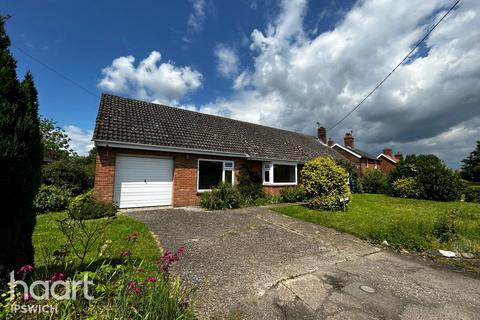 4 bedroom bungalow for sale, The Green, Stowmarket