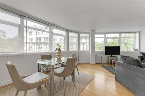 2 bedroom flat to rent, Holbein Place, SW1W