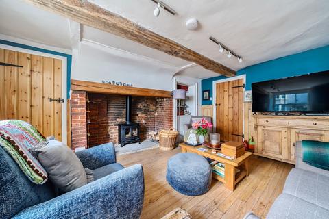 2 bedroom terraced house for sale, East Street, Alresford, Hampshire, SO24