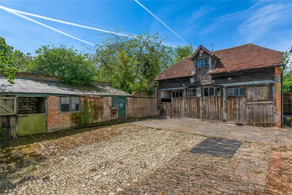 Stables &amp; Tack Room