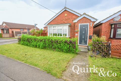 1 bedroom bungalow for sale, Craven Avenue, Canvey Island, SS8