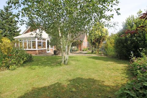 3 bedroom detached bungalow for sale, Greenways, Holt NR25