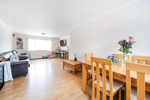 3 bedroom terraced house to rent, Maidenhead,  Berkshire,  SL6