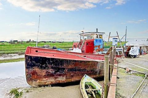 undefined, Standard Quay, Faversham ME13