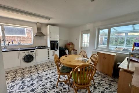 2 bedroom chalet for sale, Alan Way, Brighton, East Sussex