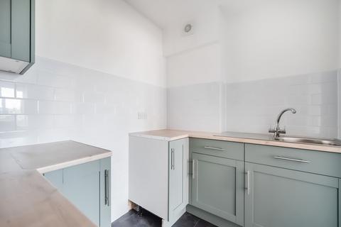 1 bedroom retirement property for sale, Stuart Court, Godalming GU7
