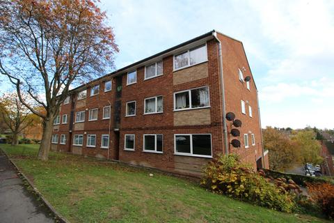 2 bedroom flat for sale, Windsor Drive, High Wycombe, HP13