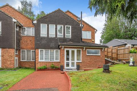 4 bedroom semi-detached house for sale, Knoll Crescent, Northwood, Middlesex