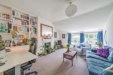 2 bedroom flat for sale, Talbot Road, Highgate