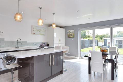 6 bedroom detached bungalow for sale, The Ridgway, Woodingdean, Brighton, East Sussex