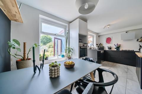27 Barton Road, Headington, Oxford, OX3 9JB