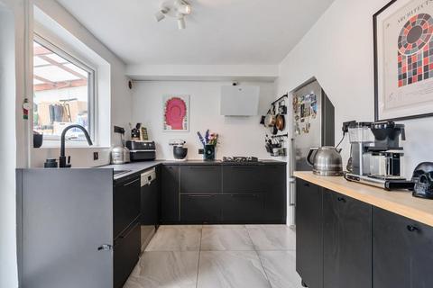 27 Barton Road, Headington, Oxford, OX3 9JB