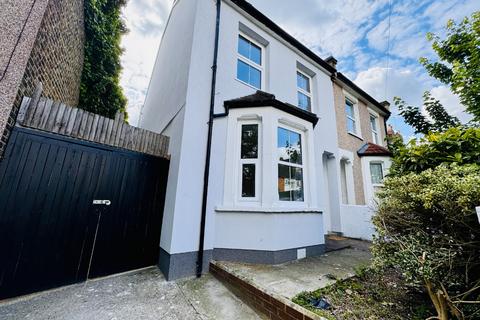 3 bedroom semi-detached house for sale, Waverley Road, Plumstead, London, SE18 7TH