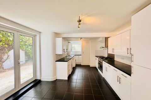 3 bedroom semi-detached house for sale, Waverley Road, Plumstead, London, SE18 7TH