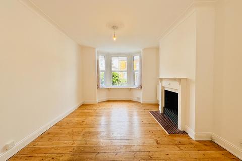 3 bedroom semi-detached house for sale, Waverley Road, Plumstead, London, SE18 7TH