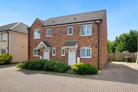 3 bedroom semi-detached house for sale, Kingcup Close, Catshill, Bromsgrove, B61 0GH