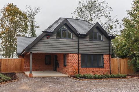 4 bedroom detached house for sale, Dauntsey Lane, Weyhill, Andover, Hampshire, SP11