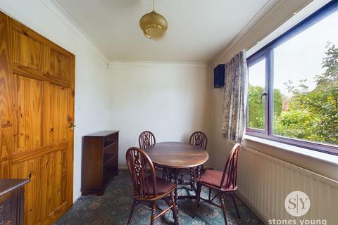 2 bedroom detached bungalow for sale, Glenshiels Avenue, Hoddlesden, BB3