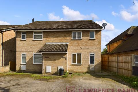 7c Cedar Avenue, Ruislip, HA4 6UJ