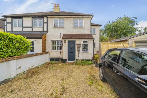 131a Batten Avenue, Woking, GU21 8TP