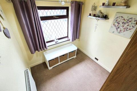 20 Beechfield Grove, Bilston, WV14 9TJ