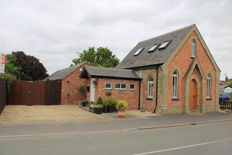 1 bedroom detached house for sale, Caistor Road, South Kelsey, LN7