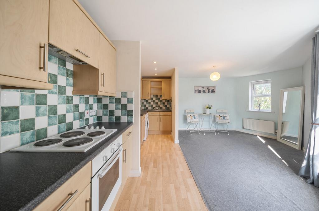 Westgate, Wetherby, West Yorkshire, LS22 1 bed flat for sale £120,000