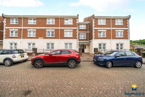 1 bedroom flat for sale, Guildford, Surrey GU1