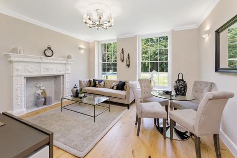undefined, Stroude Road, Virginia Water