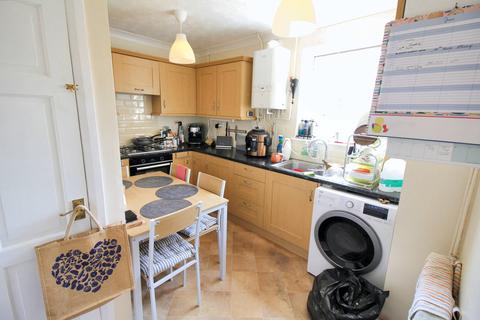 3 bedroom semi-detached house to rent, Jex Lane, Norwich NR5