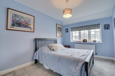 47 Bletchley Road, Horsforth, Leeds, LS18 4FG