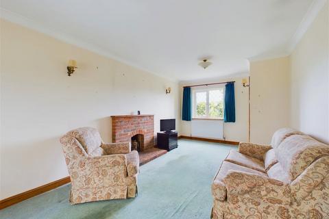 Hawthorn Cottage Tismans Common, Rudgwick, Horsham, RH12 3DU