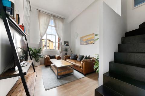 2 bedroom apartment to rent, Lexington Building, Bow Quarter, London, E3