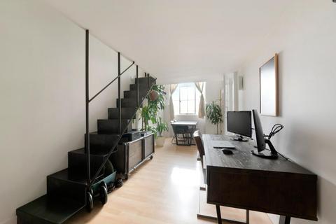 2 bedroom apartment to rent, Lexington Building, Bow Quarter, London, E3