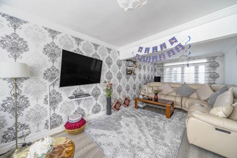 3 bedroom house to rent, Ashfield Road London N14