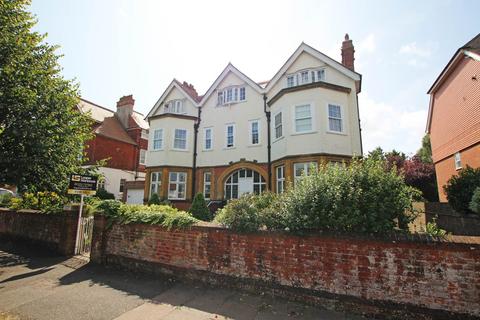 2 bedroom flat for sale, Chesterfield Road, Eastbourne, BN20 7NU