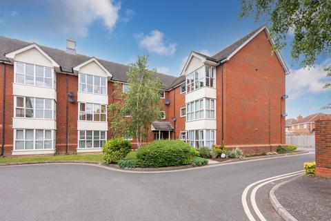 2 bedroom flat for sale, Grasholm Way, Langley SL3