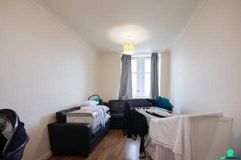 1 bedroom flat for sale, Quarrybrae Street, Glasgow G31