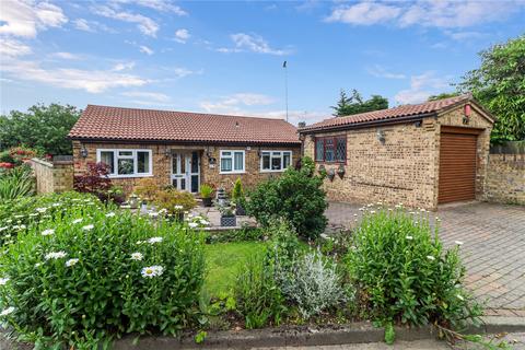 2 bedroom bungalow for sale, Sheepcot Drive, Watford, WD25