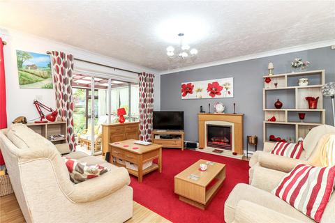 2 bedroom bungalow for sale, Sheepcot Drive, Watford, WD25