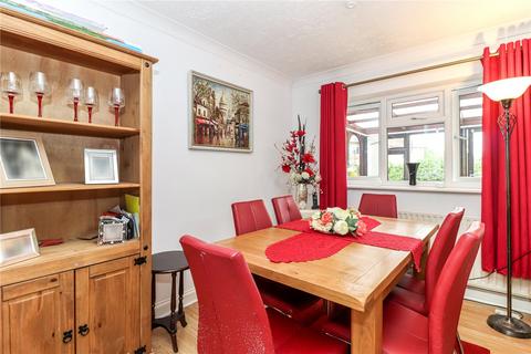 2 bedroom bungalow for sale, Sheepcot Drive, Watford, WD25