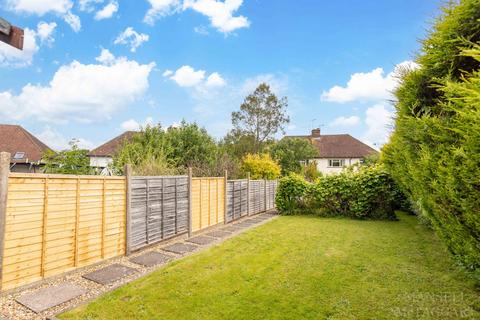 8 Jeddere Cottages, Dormansland, Lingfield, RH7 6QN