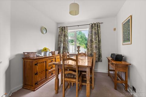8 Jeddere Cottages, Dormansland, Lingfield, RH7 6QN