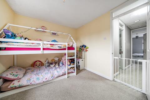 34 Darby Vale, Warfield, Bracknell, RG42 2PQ