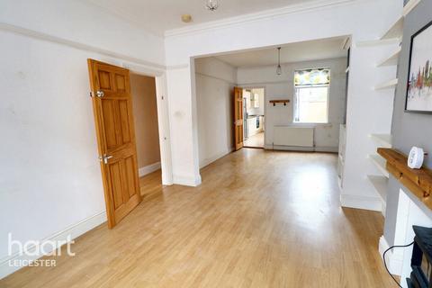 3 bedroom terraced house for sale, Merton Avenue, Leicester