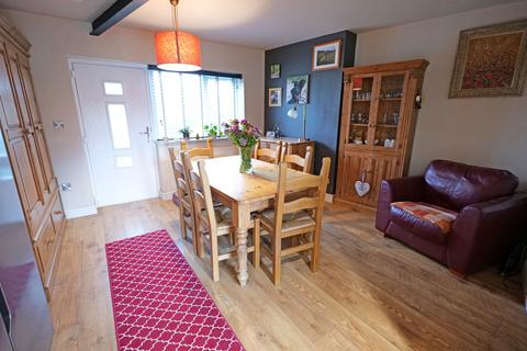 17 Gledstone View, Barnoldswick, BB18 5JY
