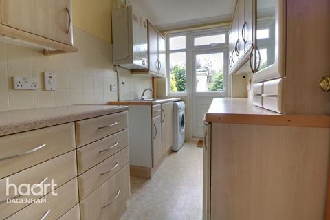 82 Holgate Road, Dagenham, RM10 8NB